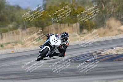 media/Mar-17-2024-CVMA (Sun) [[2dda336935]]/Race 7 Formula Lightweight Twins Shootout/